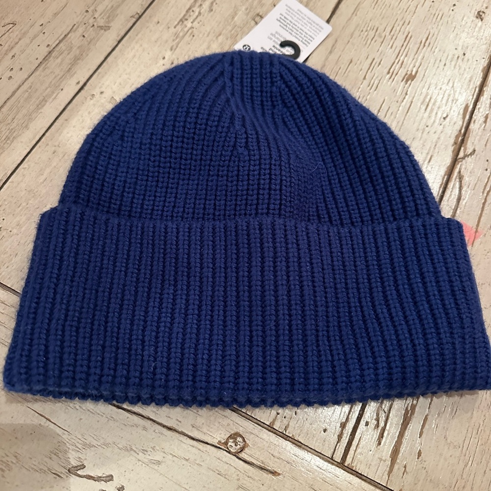 Lululemon ribbed merino beanie *NWT*